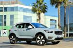 Volvo XC40 D4 Momentum 2017 года (WW)
